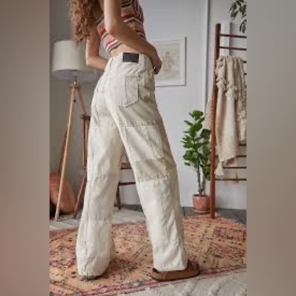 BDG Urban Outfitters Ecru patchwork wide leg Puddle jeans size: W24 L32